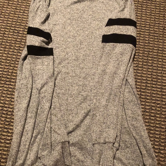 Tunic - Picture 3 of 3